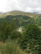 Chapelle St Pierre depuis le chemin de la Setaz 